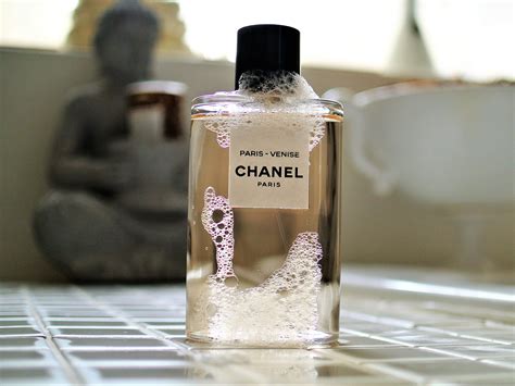 les eaux de chanel parfum.